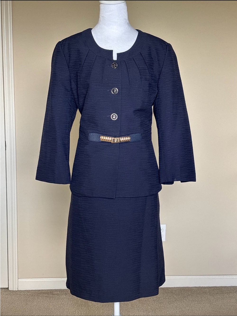 Isabella WWomen’s Navy Textured Two-Piece Skirt Suit with Gold Accent